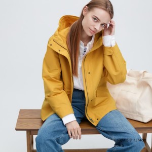 Parka Uniqlo Utility Mujer Amarillo | 7130VHGOE