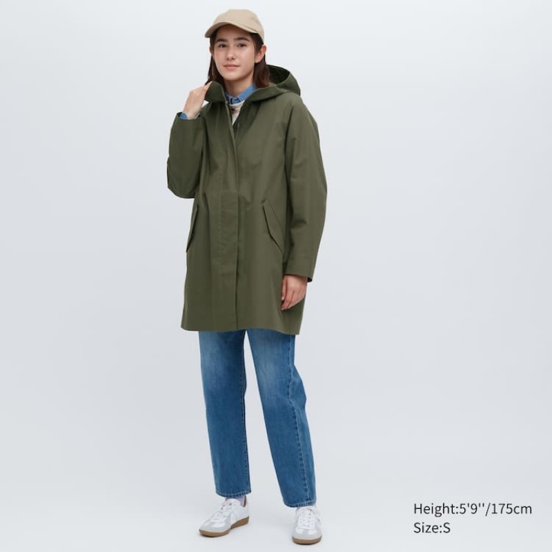 Abrigos Uniqlo Blocktech Half Mujer Verde Oliva | 1048DTYME