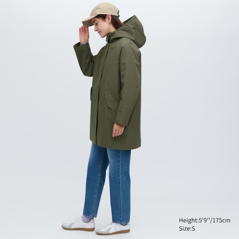 Abrigos Uniqlo Blocktech Half Mujer Verde Oliva | 1048DTYME