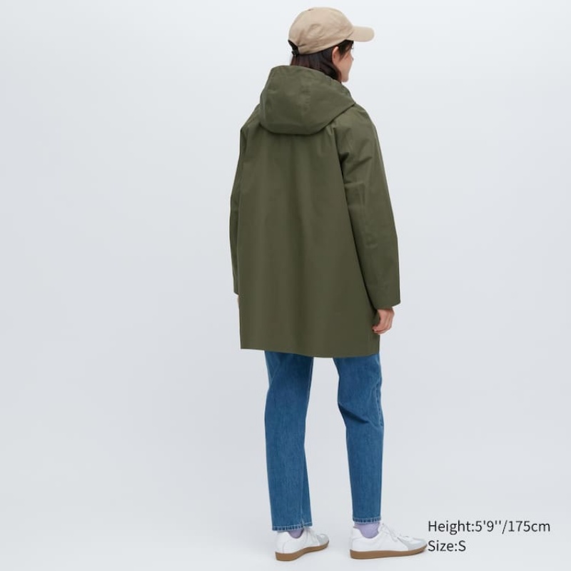 Abrigos Uniqlo Blocktech Half Mujer Verde Oliva | 1048DTYME