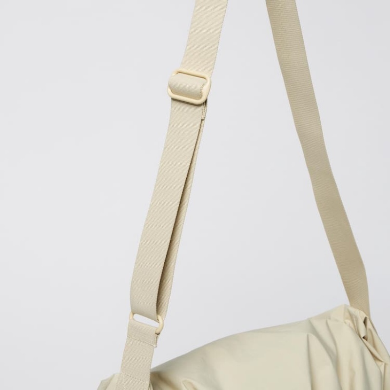 Bolsas Uniqlo U Drawstring Shoulder Hombre Beige | 9285KUOVZ