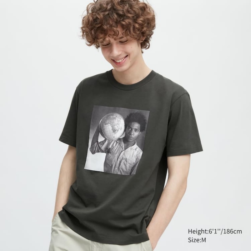 Camiseta Uniqlo Peace For All Ut Estampadas (Jean-michel Basquiat And Christopher Makos) Hombre Gris Oscuro | 0126LHTWO