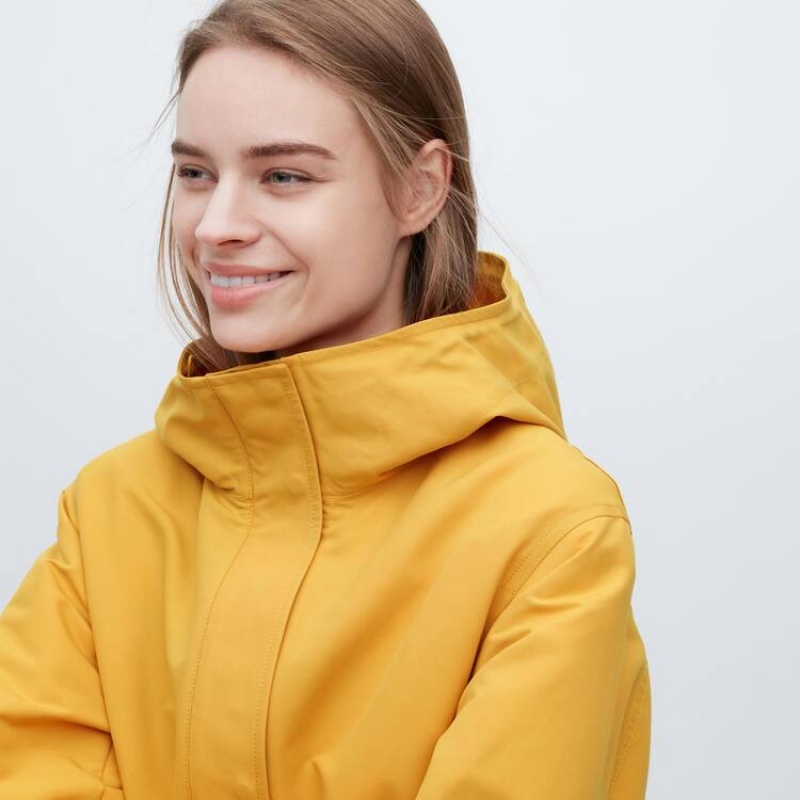 Parka Uniqlo Utility Mujer Amarillo | 7130VHGOE